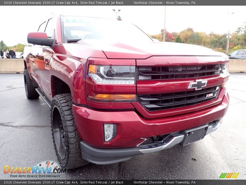 2016 Chevrolet Silverado 1500 LT Crew Cab 4x4 Siren Red Tintcoat / Jet Black Photo #11