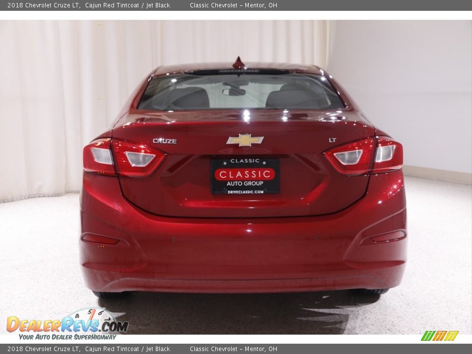 2018 Chevrolet Cruze LT Cajun Red Tintcoat / Jet Black Photo #17