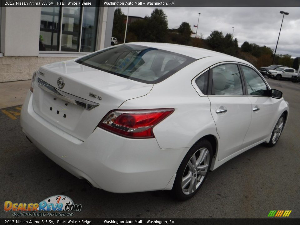 2013 Nissan Altima 3.5 SV Pearl White / Beige Photo #9