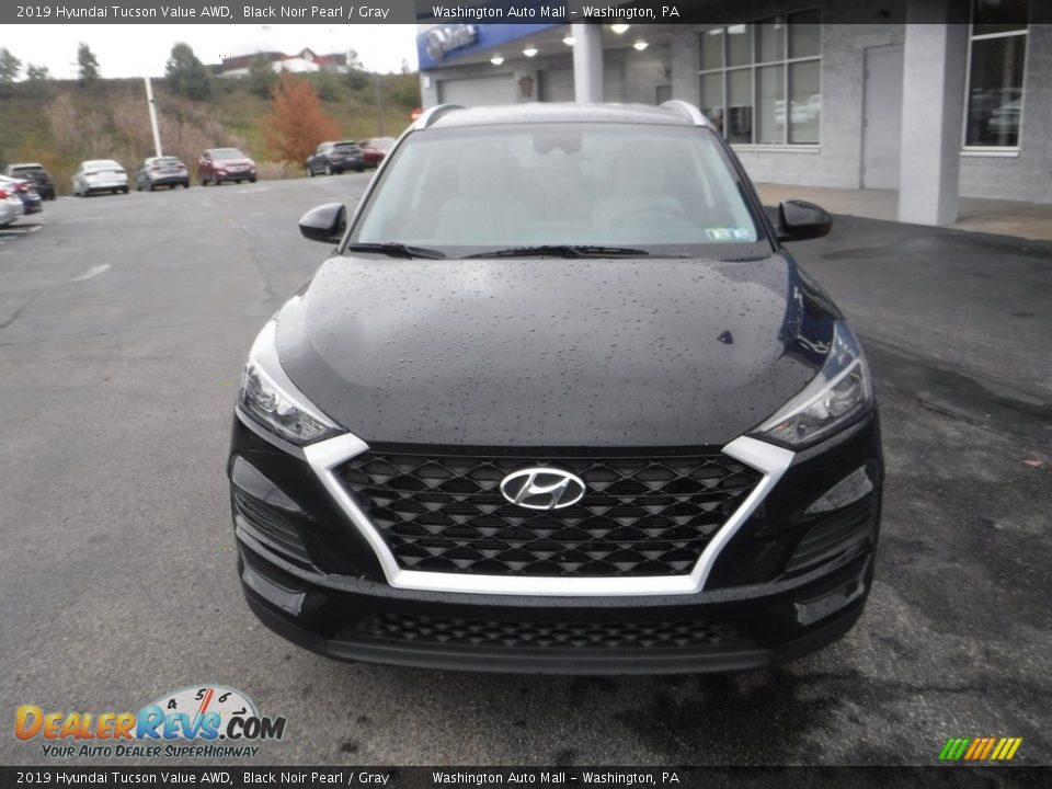 2019 Hyundai Tucson Value AWD Black Noir Pearl / Gray Photo #3