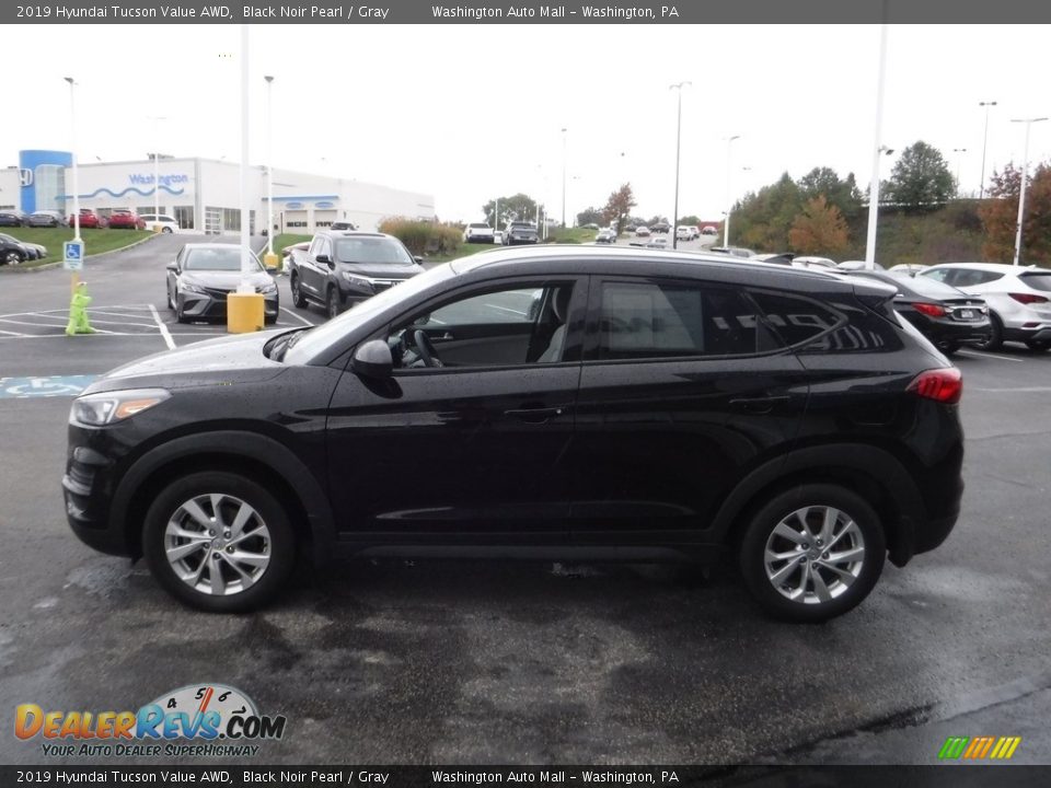 2019 Hyundai Tucson Value AWD Black Noir Pearl / Gray Photo #5