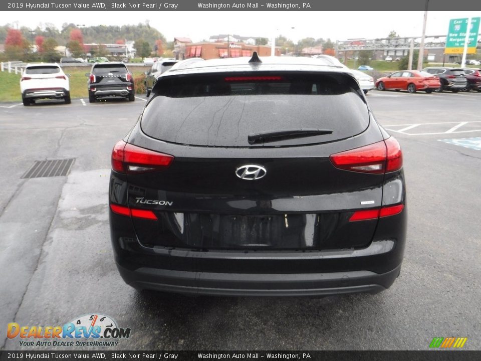 2019 Hyundai Tucson Value AWD Black Noir Pearl / Gray Photo #8