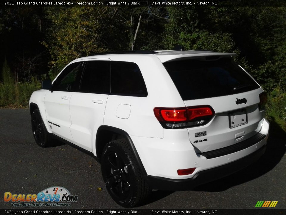2021 Jeep Grand Cherokee Laredo 4x4 Freedom Edition Bright White / Black Photo #8