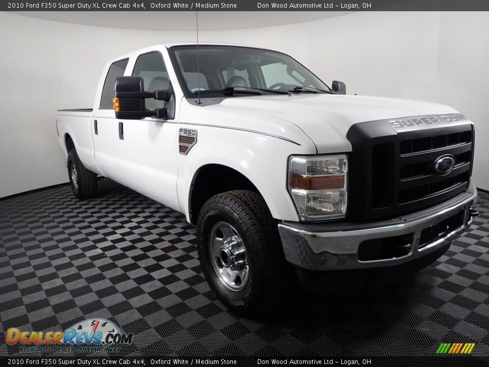 2010 Ford F350 Super Duty XL Crew Cab 4x4 Oxford White / Medium Stone Photo #3