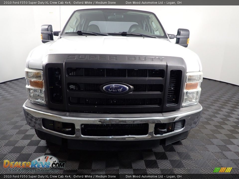2010 Ford F350 Super Duty XL Crew Cab 4x4 Oxford White / Medium Stone Photo #4