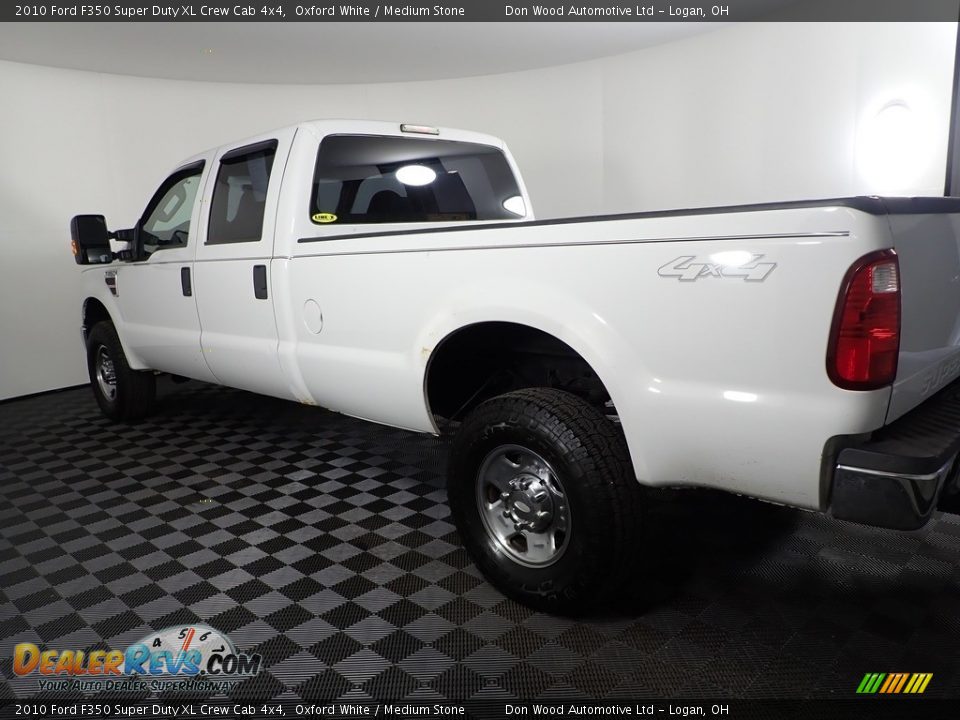 2010 Ford F350 Super Duty XL Crew Cab 4x4 Oxford White / Medium Stone Photo #9