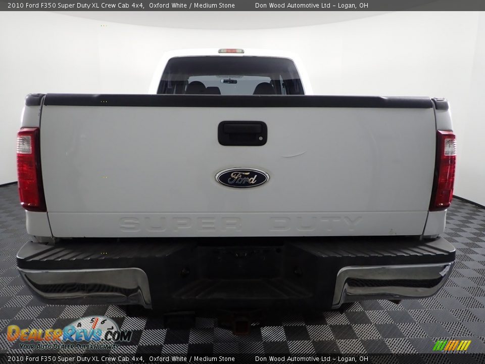 2010 Ford F350 Super Duty XL Crew Cab 4x4 Oxford White / Medium Stone Photo #10