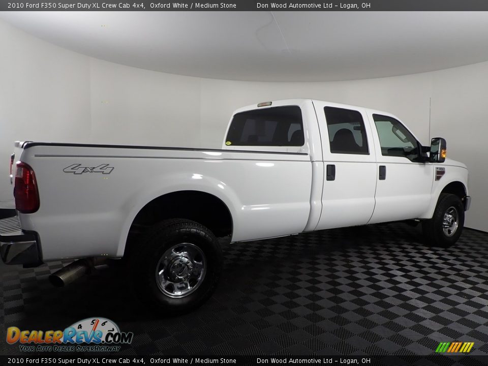 2010 Ford F350 Super Duty XL Crew Cab 4x4 Oxford White / Medium Stone Photo #13