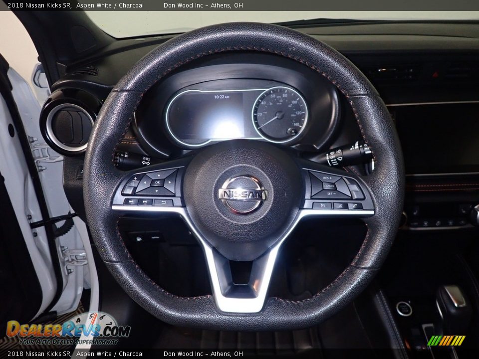 2018 Nissan Kicks SR Aspen White / Charcoal Photo #28