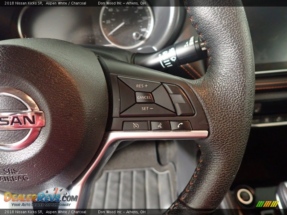 2018 Nissan Kicks SR Aspen White / Charcoal Photo #31