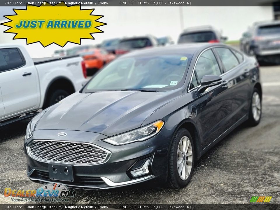 Front 3/4 View of 2020 Ford Fusion Energi Titanium Photo #1