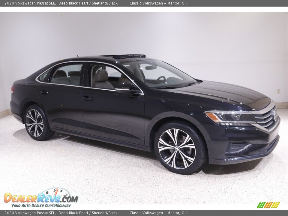 2020 Volkswagen Passat SEL Deep Black Pearl / Shetland/Black Photo #1