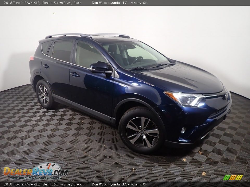 2018 Toyota RAV4 XLE Electric Storm Blue / Black Photo #5