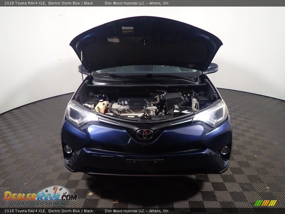 2018 Toyota RAV4 XLE Electric Storm Blue / Black Photo #8