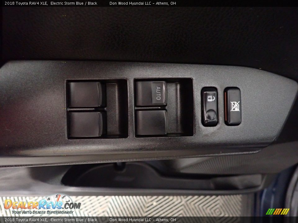 2018 Toyota RAV4 XLE Electric Storm Blue / Black Photo #24
