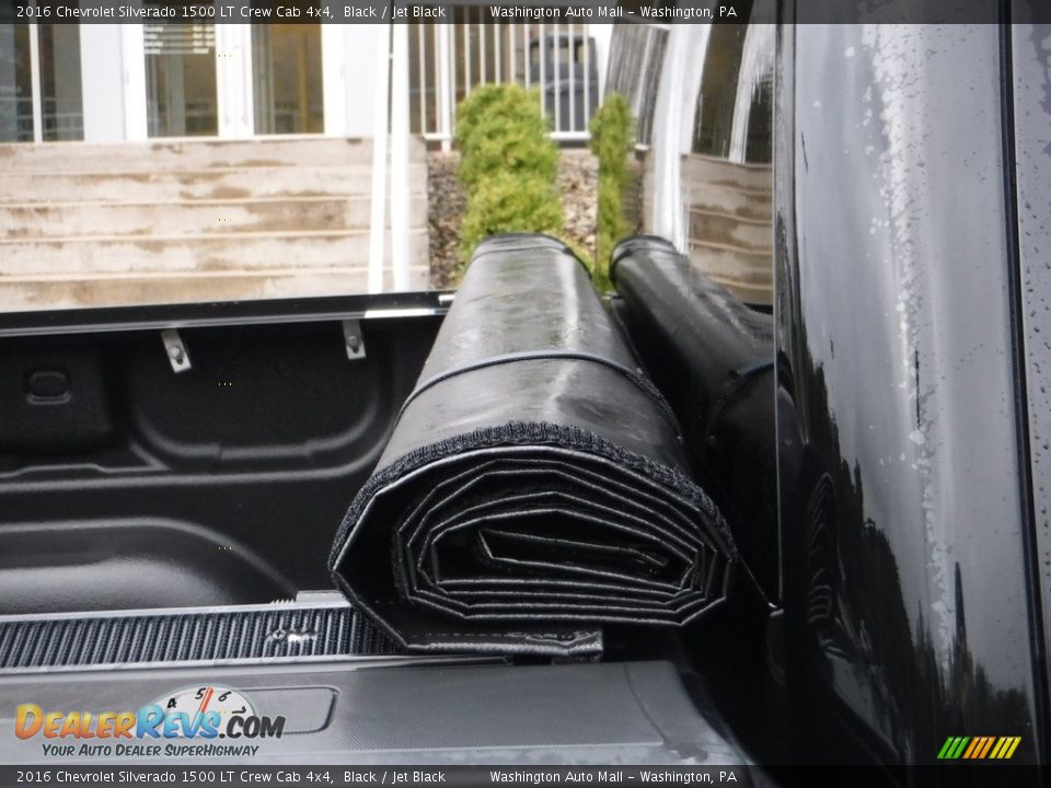 2016 Chevrolet Silverado 1500 LT Crew Cab 4x4 Black / Jet Black Photo #12