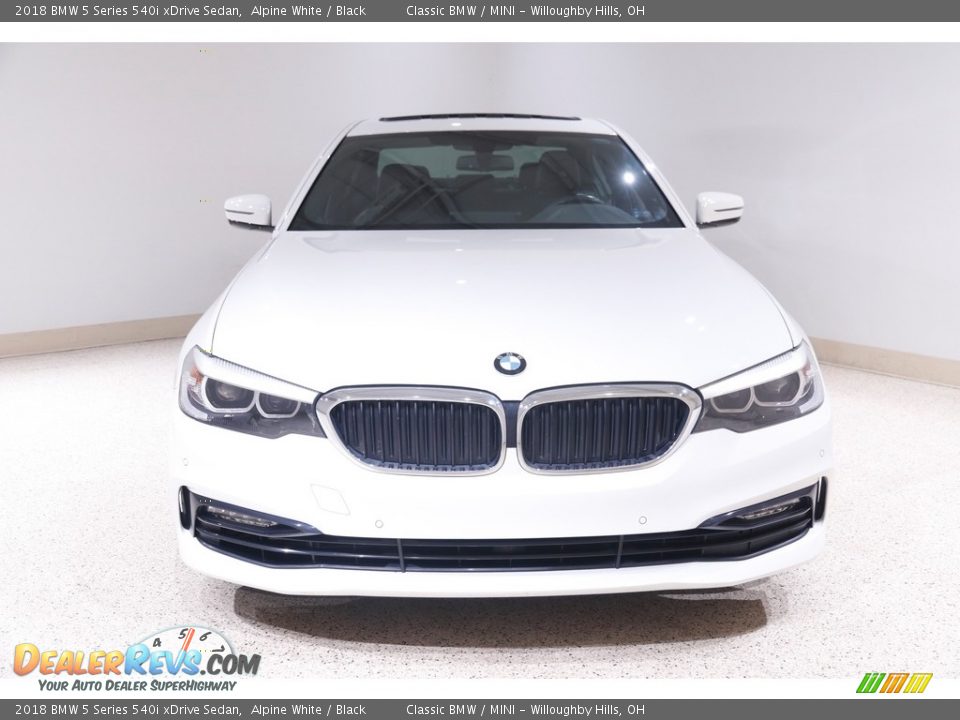 2018 BMW 5 Series 540i xDrive Sedan Alpine White / Black Photo #2