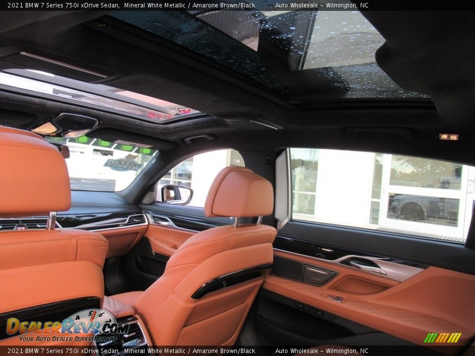 2021 BMW 7 Series 750i xDrive Sedan Mineral White Metallic / Amarone Brown/Black Photo #11