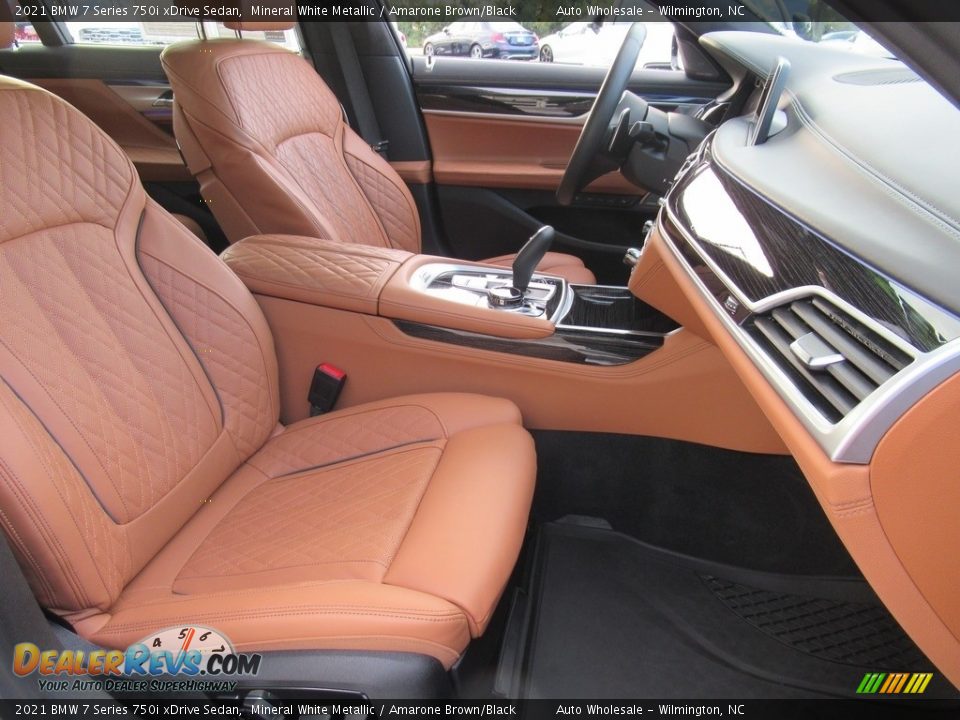 2021 BMW 7 Series 750i xDrive Sedan Mineral White Metallic / Amarone Brown/Black Photo #13