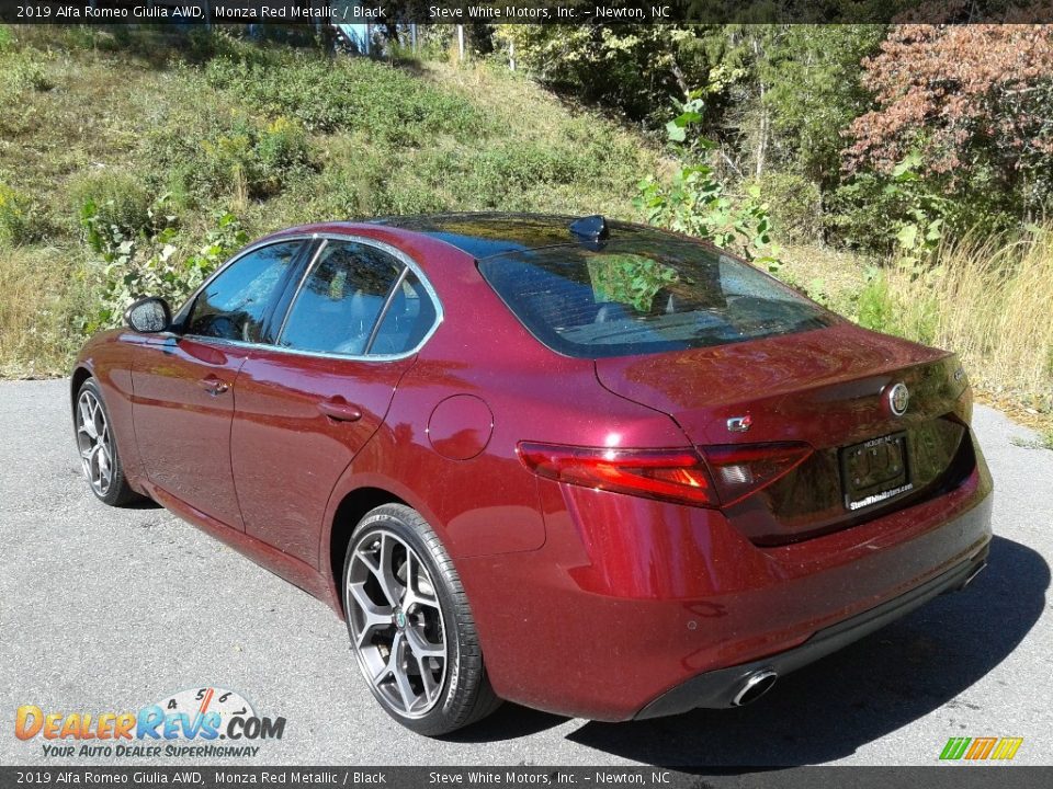 2019 Alfa Romeo Giulia AWD Monza Red Metallic / Black Photo #9