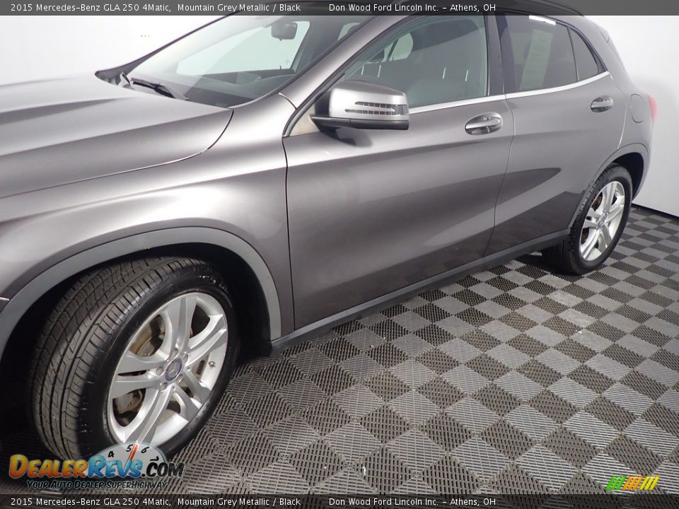 2015 Mercedes-Benz GLA 250 4Matic Mountain Grey Metallic / Black Photo #11