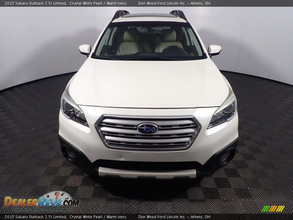 Crystal White Pearl 2015 Subaru Outback 2.5i Limited Photo #8