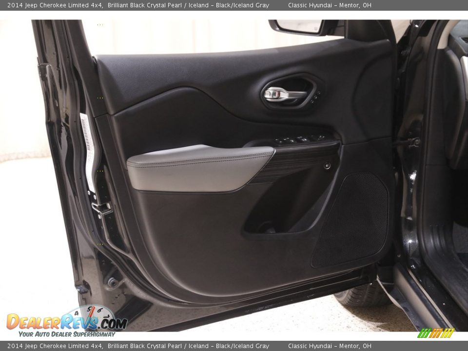 2014 Jeep Cherokee Limited 4x4 Brilliant Black Crystal Pearl / Iceland - Black/Iceland Gray Photo #4