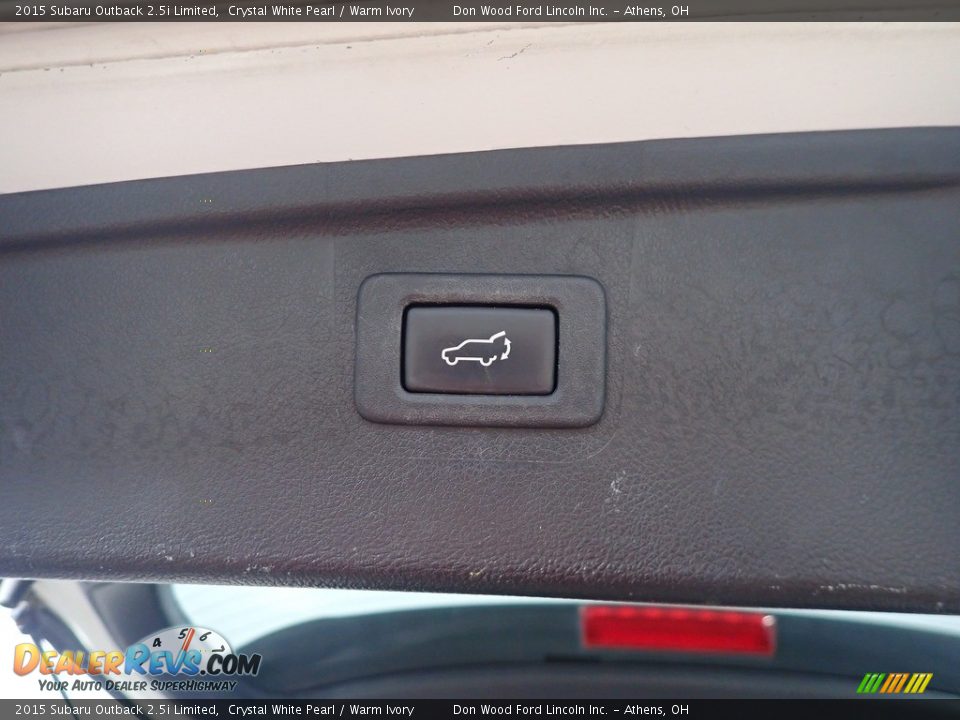 2015 Subaru Outback 2.5i Limited Crystal White Pearl / Warm Ivory Photo #18