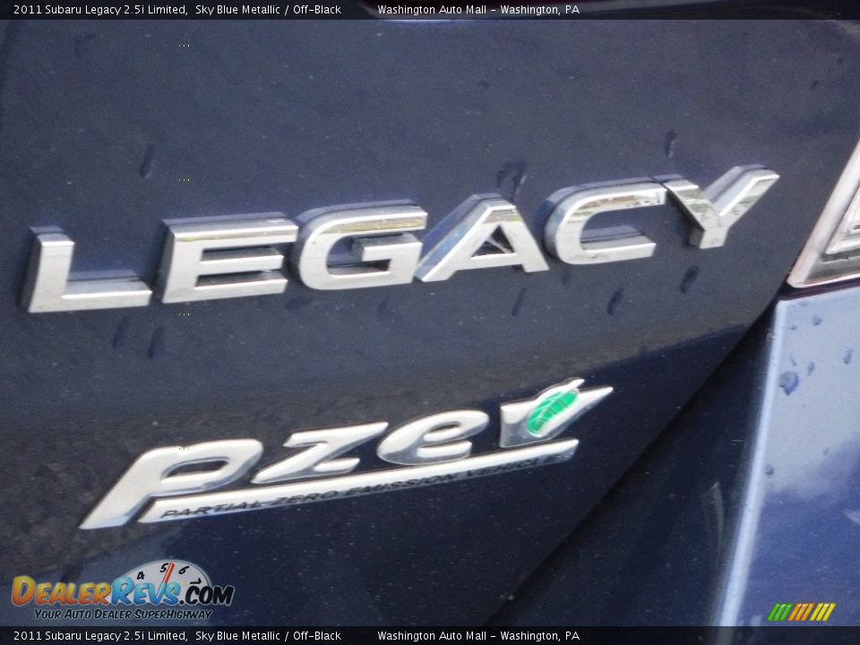2011 Subaru Legacy 2.5i Limited Sky Blue Metallic / Off-Black Photo #16
