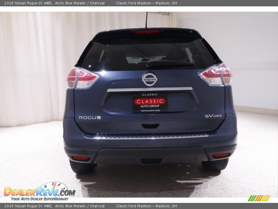 2016 Nissan Rogue SV AWD Arctic Blue Metallic / Charcoal Photo #18