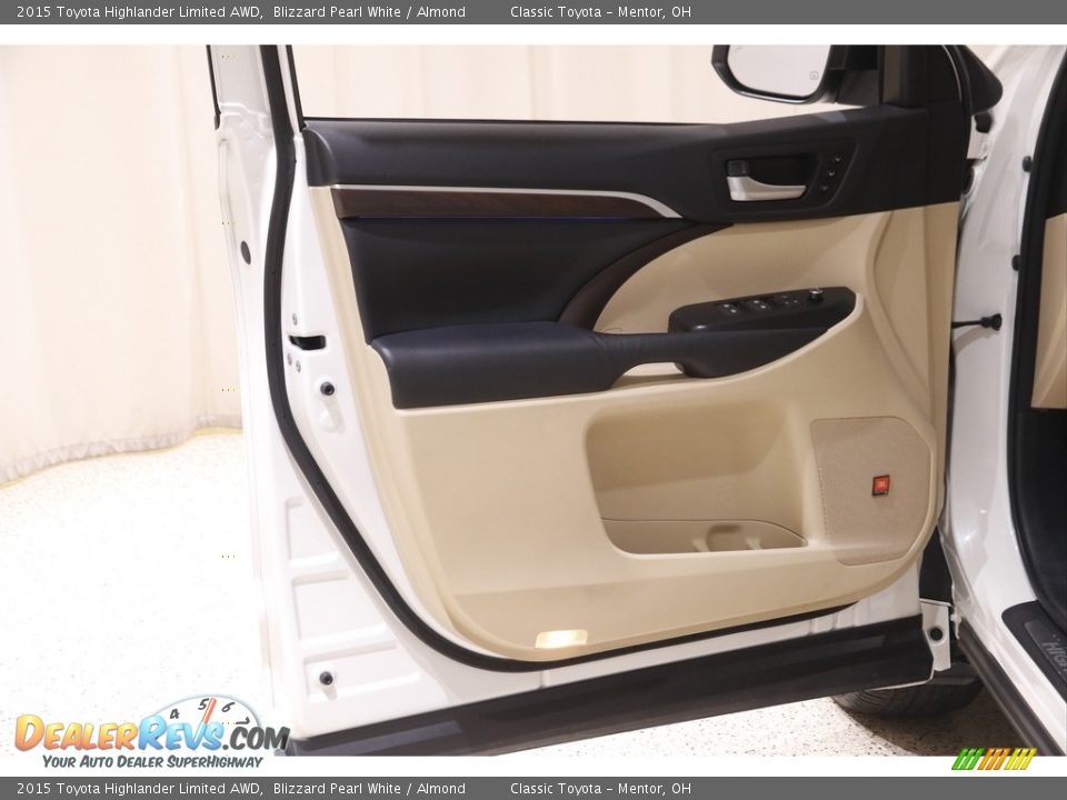 2015 Toyota Highlander Limited AWD Blizzard Pearl White / Almond Photo #4