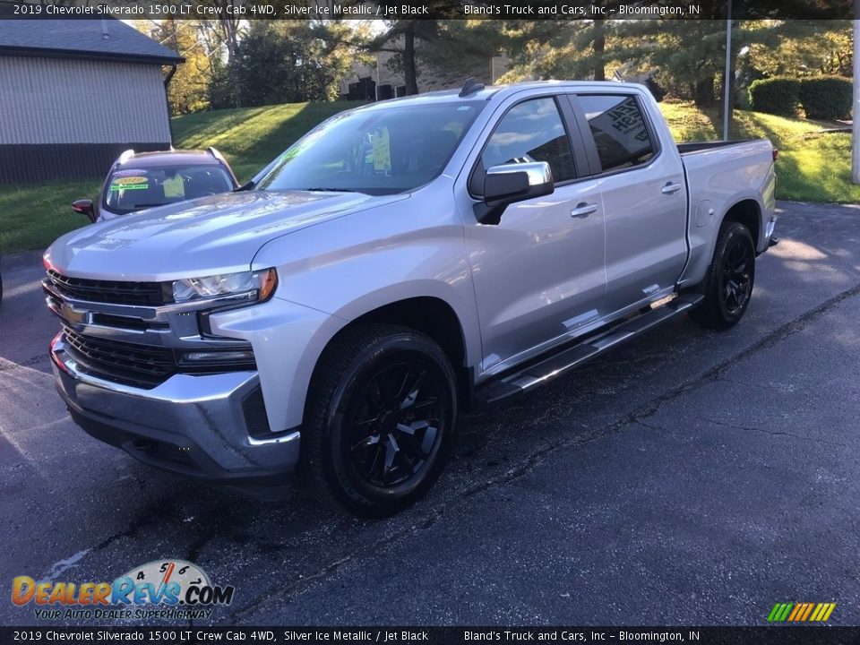 2019 Chevrolet Silverado 1500 LT Crew Cab 4WD Silver Ice Metallic / Jet Black Photo #2