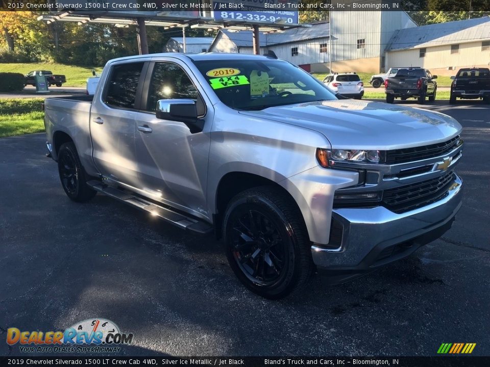 2019 Chevrolet Silverado 1500 LT Crew Cab 4WD Silver Ice Metallic / Jet Black Photo #4