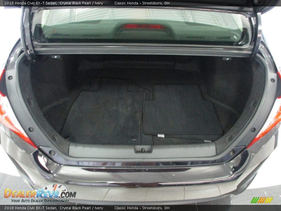 2018 Honda Civic EX-T Sedan Crystal Black Pearl / Ivory Photo #14