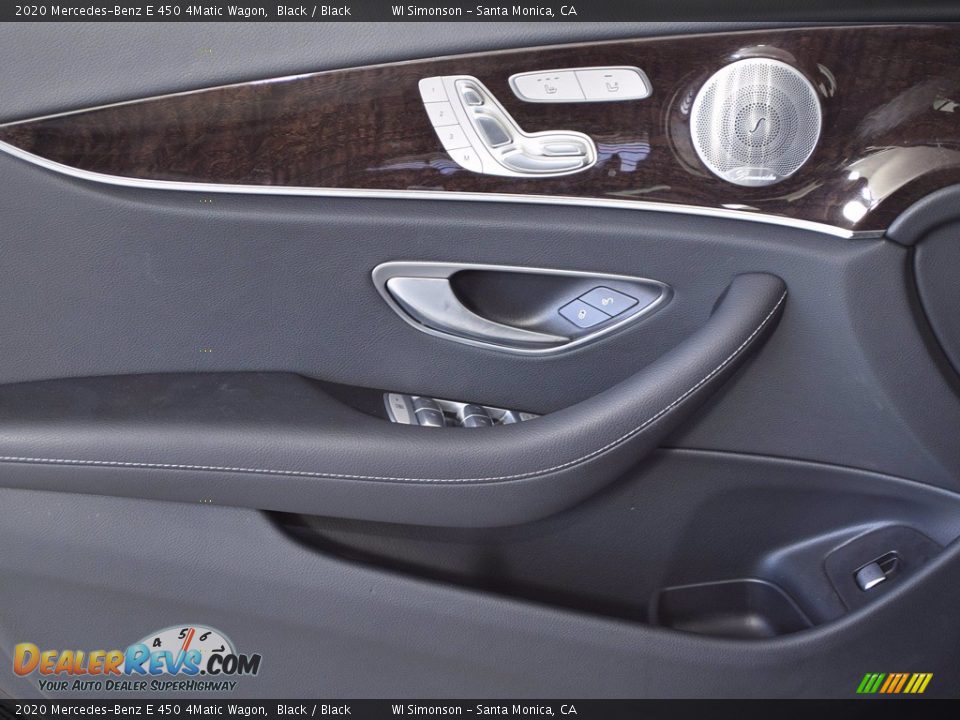 Door Panel of 2020 Mercedes-Benz E 450 4Matic Wagon Photo #27