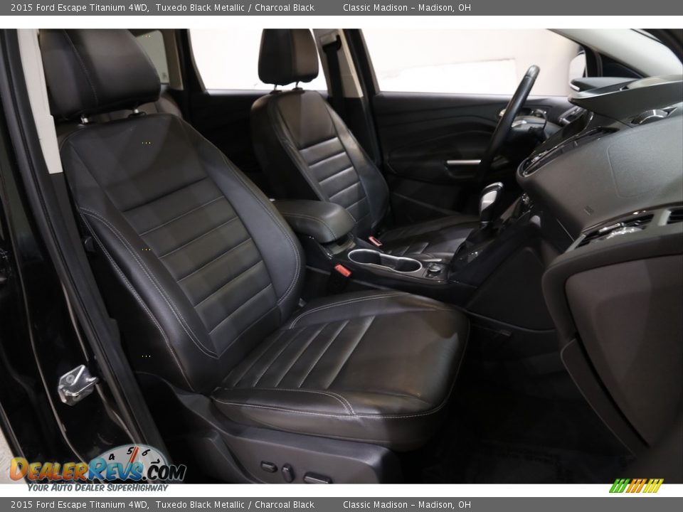 2015 Ford Escape Titanium 4WD Tuxedo Black Metallic / Charcoal Black Photo #16