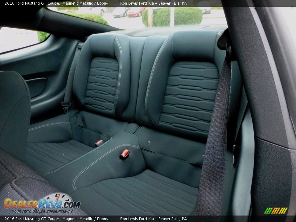 2016 Ford Mustang GT Coupe Magnetic Metallic / Ebony Photo #11