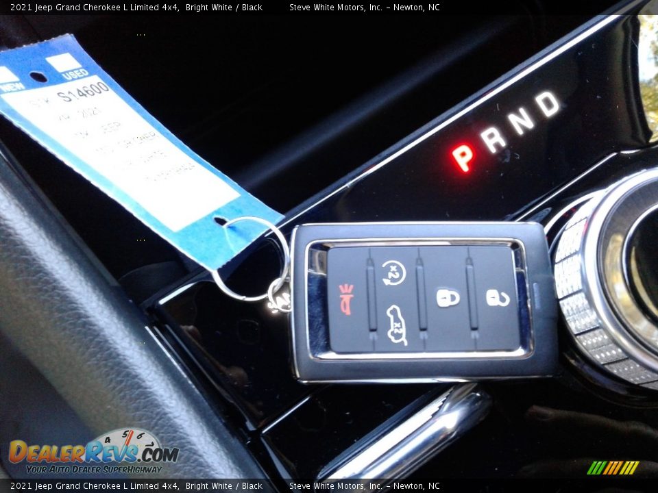 2021 Jeep Grand Cherokee L Limited 4x4 Bright White / Black Photo #32