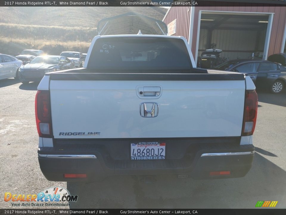 2017 Honda Ridgeline RTL-T White Diamond Pearl / Black Photo #8