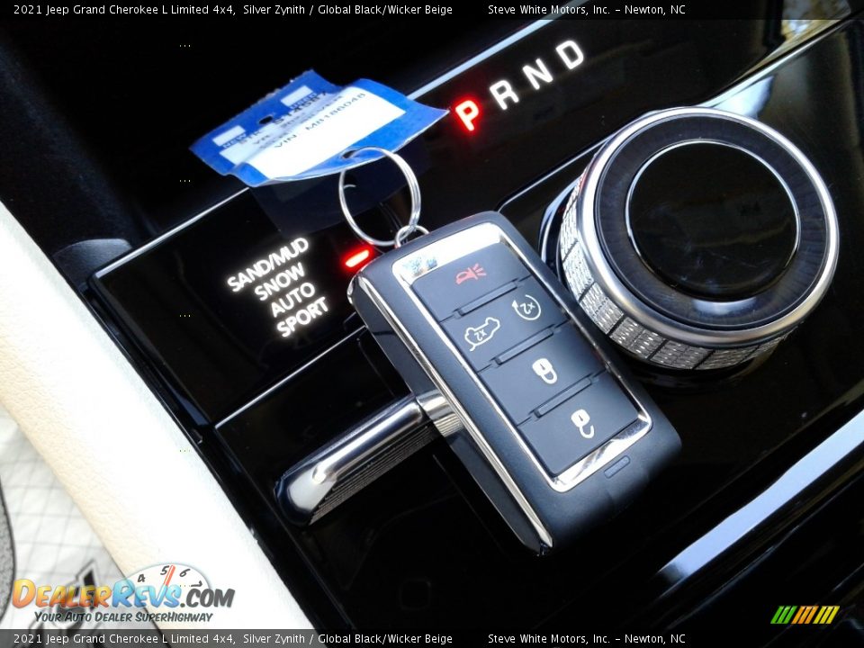 2021 Jeep Grand Cherokee L Limited 4x4 Silver Zynith / Global Black/Wicker Beige Photo #31