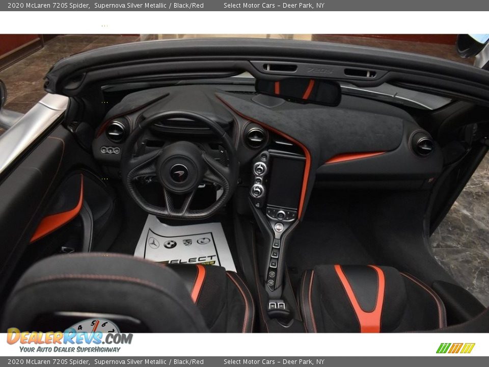 Dashboard of 2020 McLaren 720S Spider Photo #17