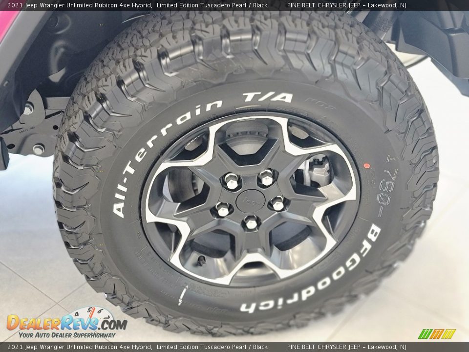 2021 Jeep Wrangler Unlimited Rubicon 4xe Hybrid Wheel Photo #9