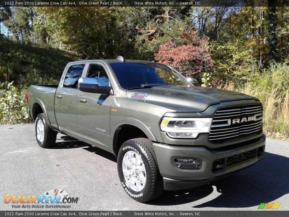 Front 3/4 View of 2022 Ram 2500 Laramie Crew Cab 4x4 Photo #4