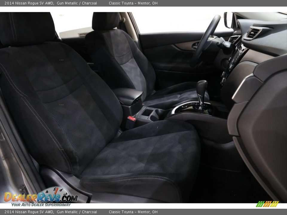 2014 Nissan Rogue SV AWD Gun Metallic / Charcoal Photo #15