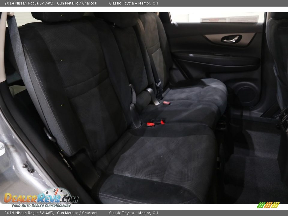 2014 Nissan Rogue SV AWD Gun Metallic / Charcoal Photo #16