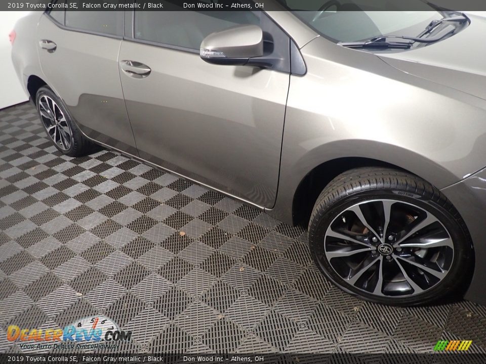 2019 Toyota Corolla SE Falcon Gray metallic / Black Photo #4