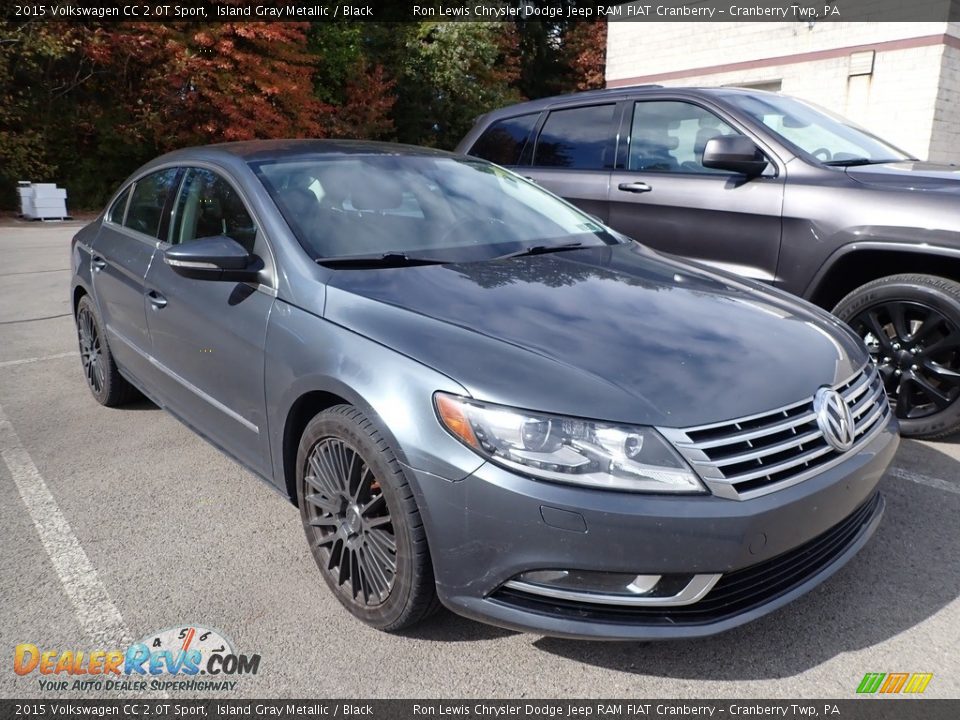 Front 3/4 View of 2015 Volkswagen CC 2.0T Sport Photo #2