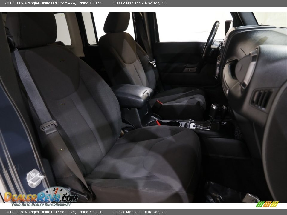 2017 Jeep Wrangler Unlimited Sport 4x4 Rhino / Black Photo #12