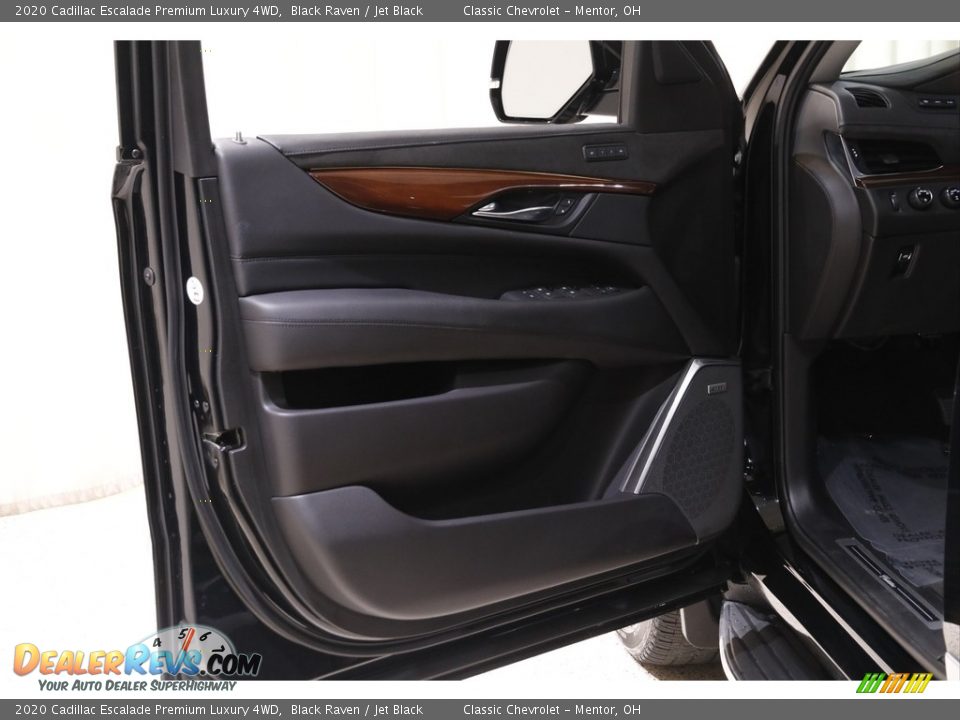 2020 Cadillac Escalade Premium Luxury 4WD Black Raven / Jet Black Photo #4