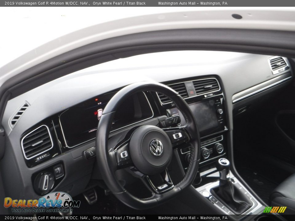 2019 Volkswagen Golf R 4Motion W/DCC. NAV. Oryx White Pearl / Titan Black Photo #16